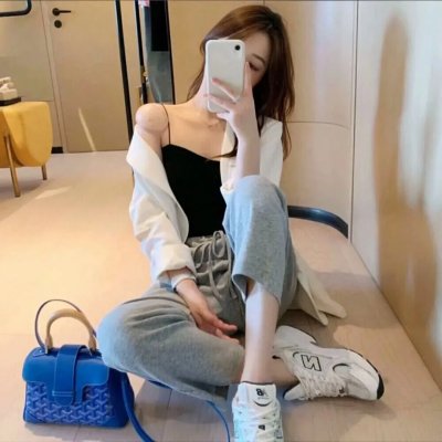 妓女。演员。皮条客